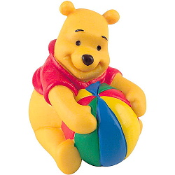 Winnie the Pooh - Figurina Winnie cu minge